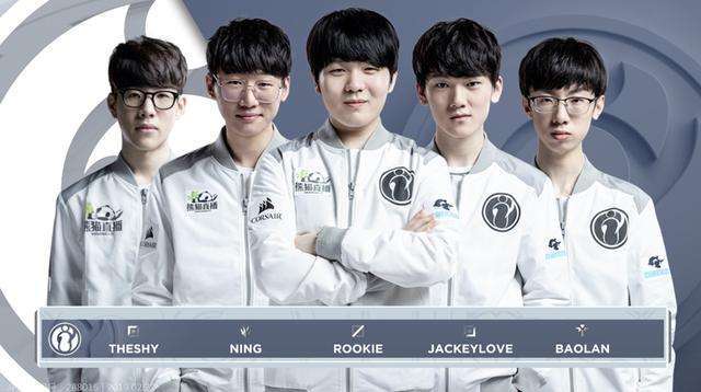 冰壶选手 冰壶选手