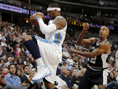 裁判敲響警 裁判敲響警